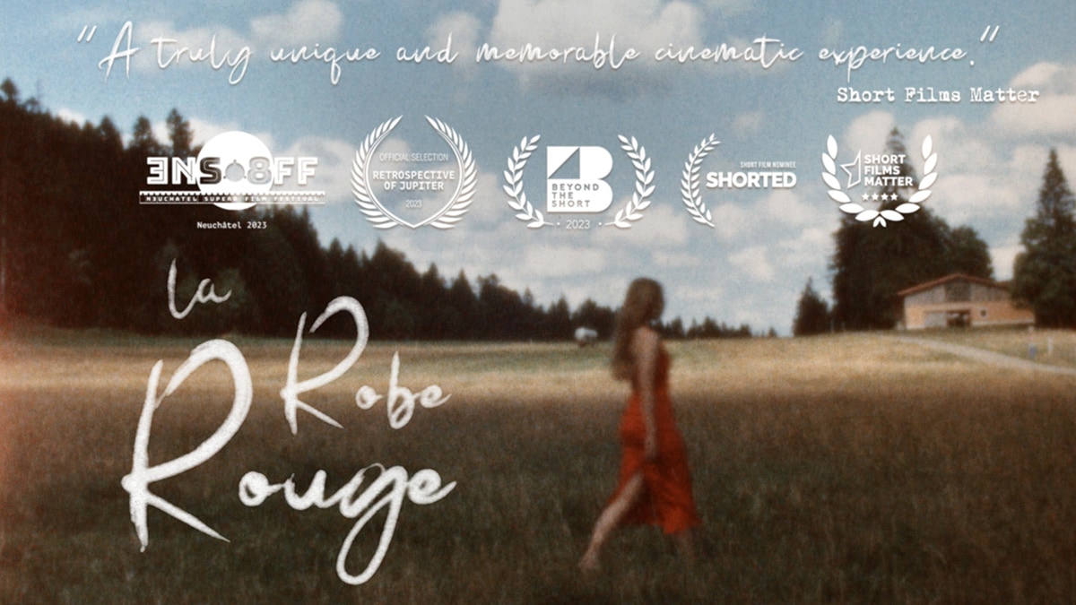 La robe rouge – Click here to watch the video on Vimeo